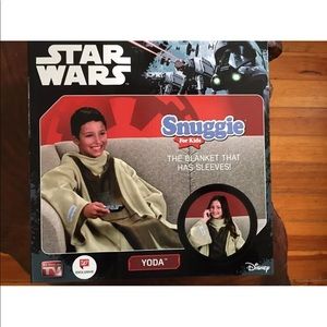 Star Wars Snuggie For Kids -Yoda New In Box